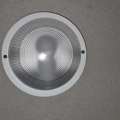 Khung viền trang trí đèn ốp tường ngoài trời