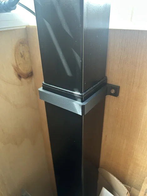 Bát đỡ chân bàn Flexispot (Flexispot Leg Bracket) - Image 1