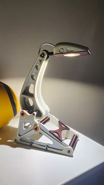 Đèn bàn Aerolink Lamp - Image 3