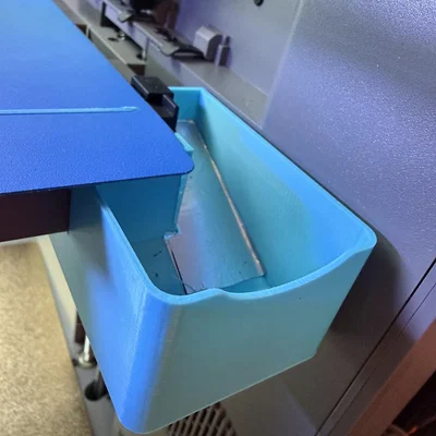 Máng xả rác Flashforge Creator 5 v2