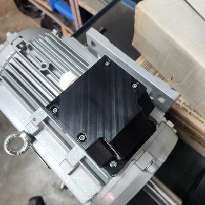 Vỏ Bọc Motor Offset Tăng Khoảng Trống