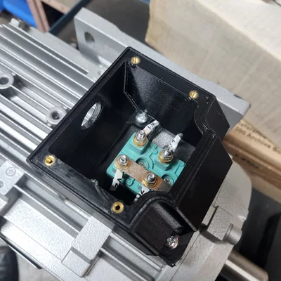Vỏ Bọc Motor Offset Tăng Khoảng Trống