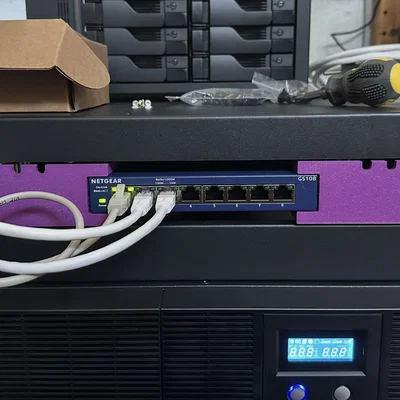Giá đỡ Rack Mount cho bộ chia mạng Netgear GS108 8-Port
