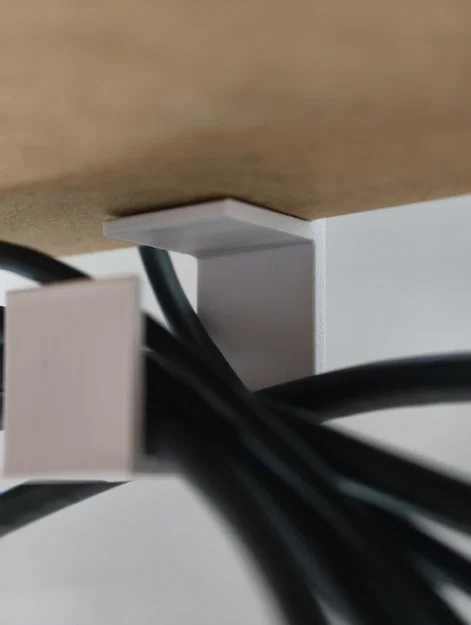 Kẹp treo cáp gọn gàng cho bàn Ikea Lagkapten (In 3D) - Image 4