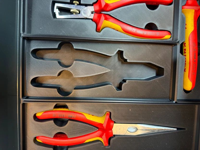 Khay Gridfinity cho kìm Knipex 02 06 180 - Image 2