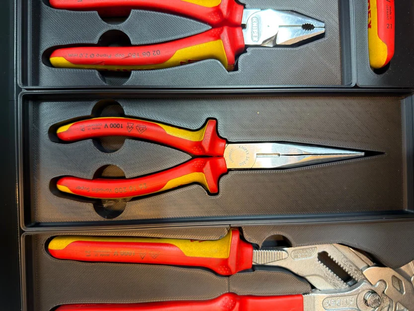 Khay Gridfinity cho kìm mũi dẹp Knipex 26 16 200 - Image 2