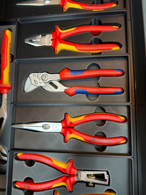 Khay Gridfinity cho kìm Knipex 86 05 130 - Image 1