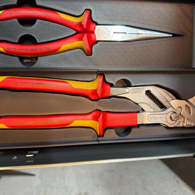 Khay Gridfinity cho Knipex 86 06 250 Pliers Wrench