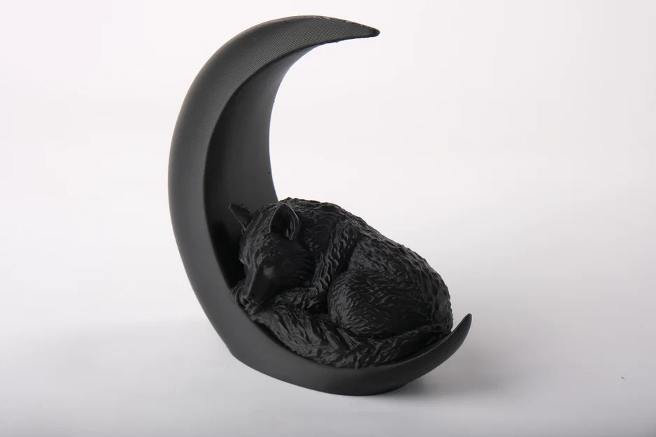 Sleeping Wolf On a Moon - Mô hình sói ngủ trên trăng khuyết - Image 2