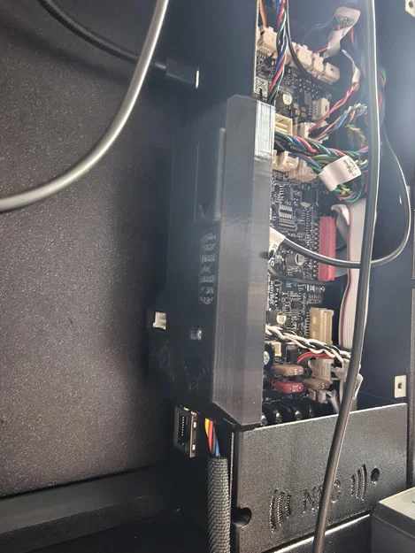 Nắp che cổng GPIO cho máy in Prusa (có lỗ đi cáp INBXX) - Image 1