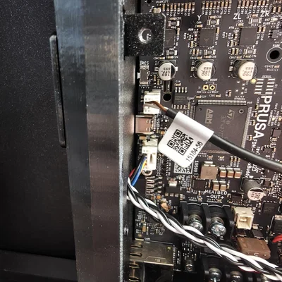 Nắp che cổng GPIO cho máy in Prusa (có lỗ đi cáp INBXX)