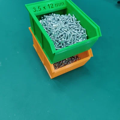 Khay đựng ốc vít xếp chồng