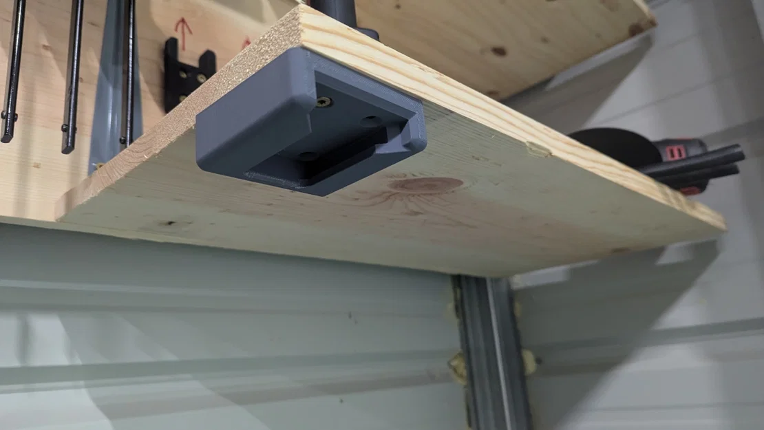 Giá treo pin Milwaukee M18 gắn tường, gầm kệ gọn gàng - Image 3