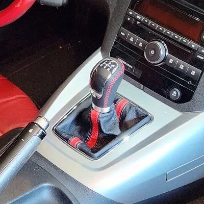 Khung bao da cần số cho xe Saturn Sky