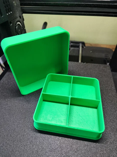 Hộp đựng đồ nhỏ có nắp 100x100 - Image 1