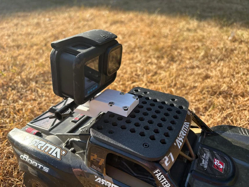 Ngàm gắn GoPro cho xe Arrma Mojave Grom - Image 1