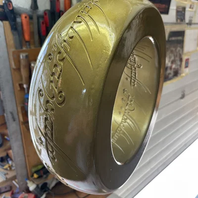 Bình nước Nhẫn Quyền Năng (One Ring Bottle)