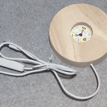 Bộ chuyển đổi gắn đèn LED cho mô hình Mặt Trăng in 3D
