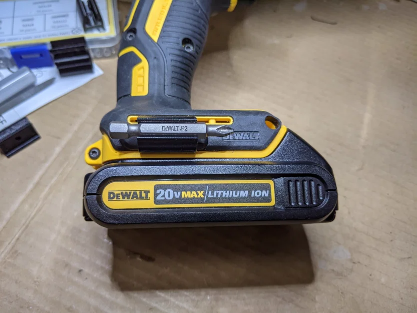 Giá gắn đầu vít lục giác 1/4 inch cho máy khoan DeWalt - Image 1
