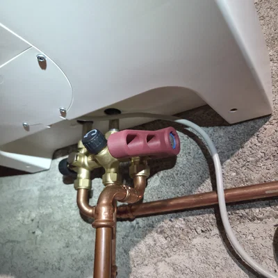 Chìa khóa van xả bình nước nóng JÄSP (Các biến thể 0°, 15° & 25°)