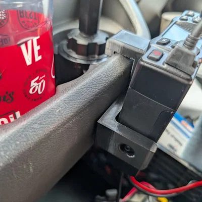 Giá treo bộ đàm Anytone 778uv và RT95 cho xe ô tô (Ford Transit)