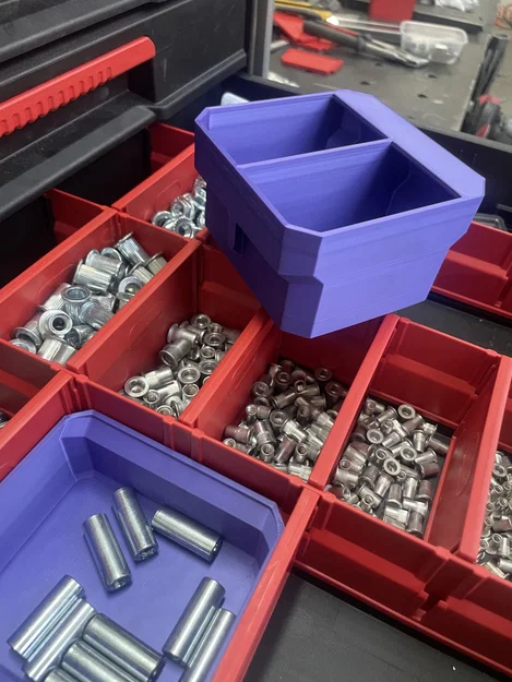 Hộp chứa đồ mô-đun cho tủ đồ nghề Milwaukee Packout 4 ngăn (4932493189) - Image 1