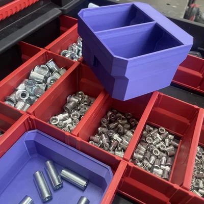 Hộp chứa đồ mô-đun cho tủ đồ nghề Milwaukee Packout 4 ngăn (4932493189)