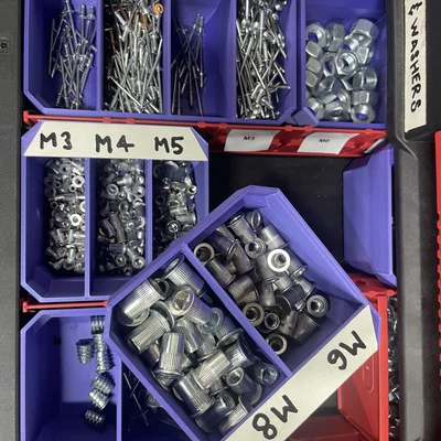 Hộp chứa đồ mô-đun cho tủ đồ nghề Milwaukee Packout 4 ngăn (4932493189)