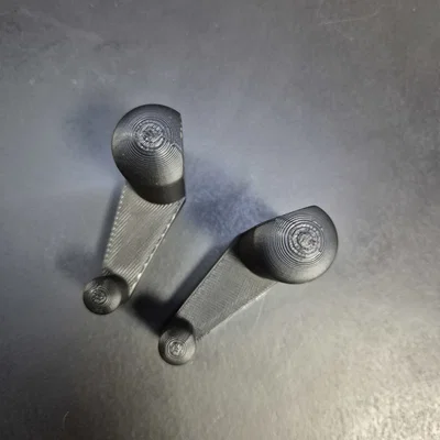 Giá đỡ laptop có độ nghiêng (Angled Laptop Stand)