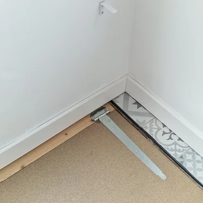 Móc treo giữ nắp hầm (Cellar hatch hook) - Phụ kiện gia đình tiện lợi