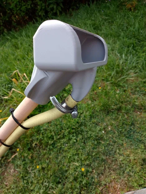 Đầu hút vệ sinh hồ bơi tự chế - Siphon vacuum cleaner in 3D - Image 1