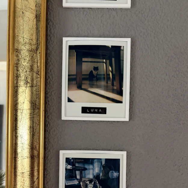Khung treo ảnh Polaroid tối giản với đinh ẩn - Image 1