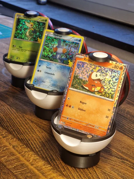 Đế Trưng Bày Thẻ Bài Pokemon Pokeball - Image 1