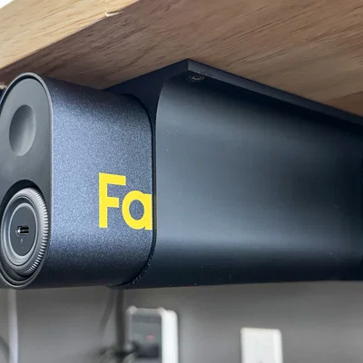 Giá treo Fanttik F2 Pro gắn dưới mặt bàn gọn gàng