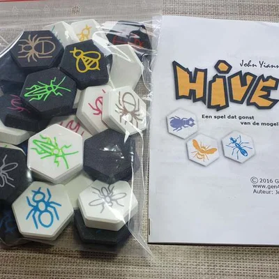 Bản làm lại game Hive "Swarm" - Hỗ trợ in đa vật liệu