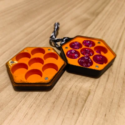 Hộp Đựng Xúc Xắc Mini