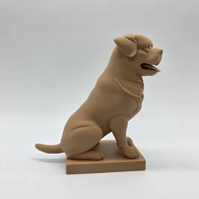 Tượng chú chó Rottweiler đang ngồi