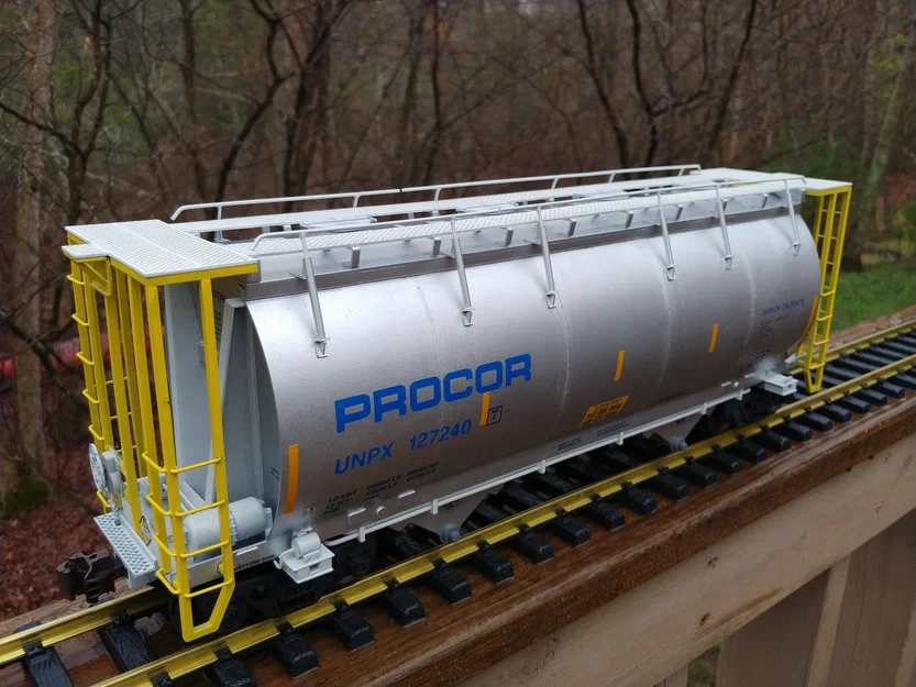 Toa xe hopper Procor 3000cf chở Sodium Chlorate cho mô hình đường sắt sân vườn - Tỉ lệ 1:29 - Image 1