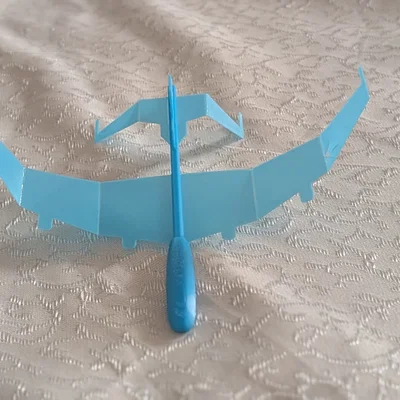 4g Jet-Gleiter – Mẫu máy bay phản lực siêu nhẹ, tốc độ và ổn định