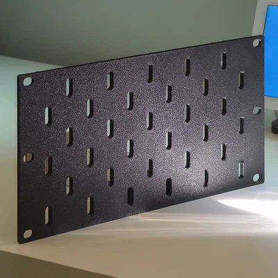Tấm Pegboard SKADIS cho Tủ Rack 10-inch