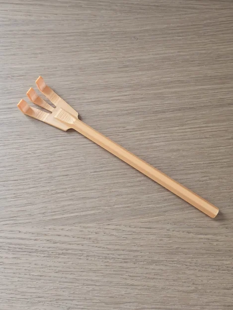Cây gãi lưng bỏ túi "Scratcher to Go" - Image 3