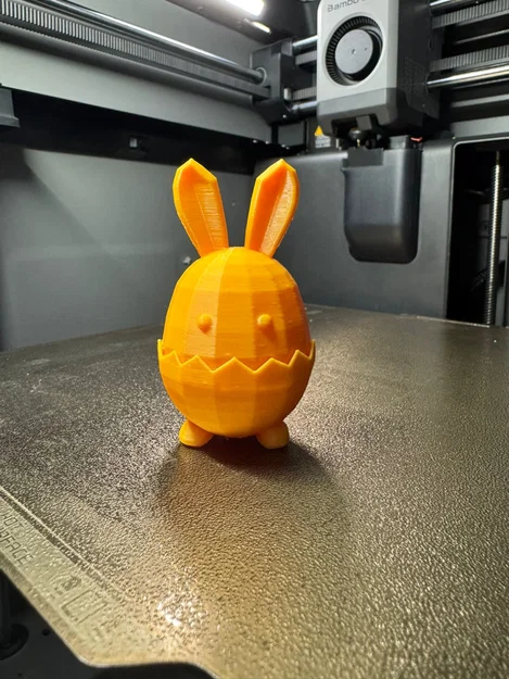 Mô hình thỏ con chui ra từ trứng Phục sinh (3D Print) - Image 1