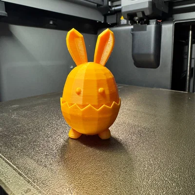 Mô hình thỏ con chui ra từ trứng Phục sinh (3D Print)