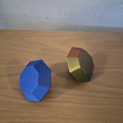 Mô hình trang trí kim cương 3D độc đáo và tinh tế