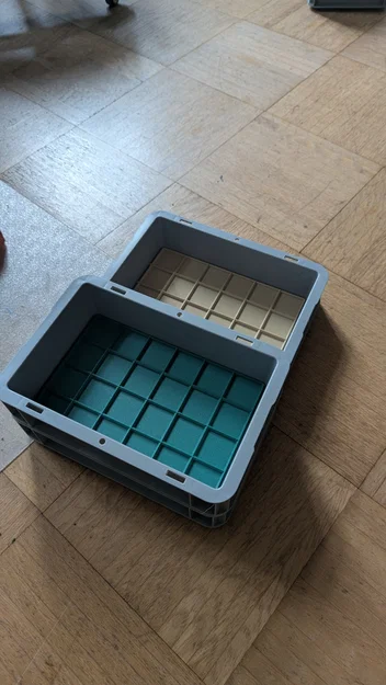 Đế lót Gridfinity cho hộp lưu trữ Surplus Eurobox 30x20cm - Image 1
