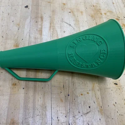 Loa Phóng Thanh (Megaphone) có Logo Singing Resistance, Thiết kế 2 phần