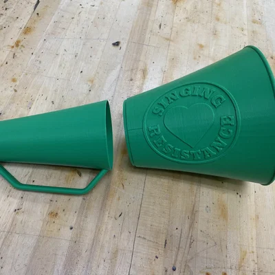 Loa Phóng Thanh (Megaphone) có Logo Singing Resistance, Thiết kế 2 phần