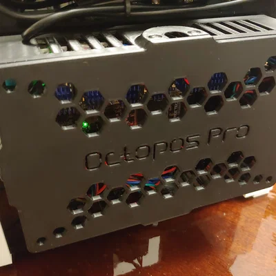 Hộp bảo vệ (Enclosure) cho Octopus Pro