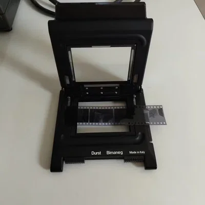 Khung giữ phim âm bản 3D cho máy phóng Durst Bimaneg