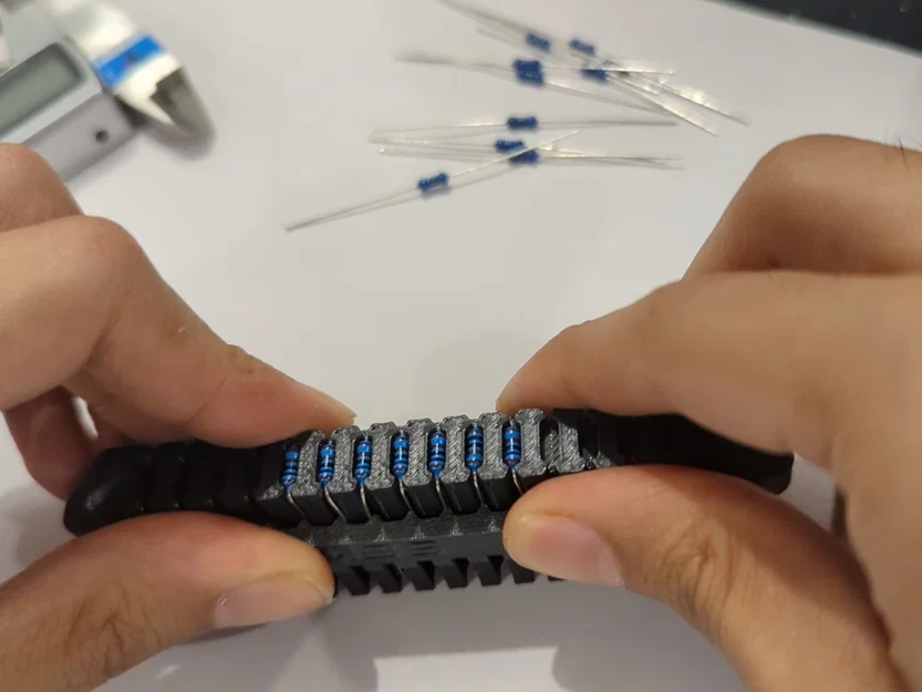 Dụng cụ uốn chân điện trở (Multiple Resistor Lead Forming Tool) - Image 2
